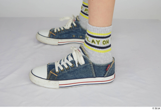 Novel foot jeans sneakers 0003.jpg